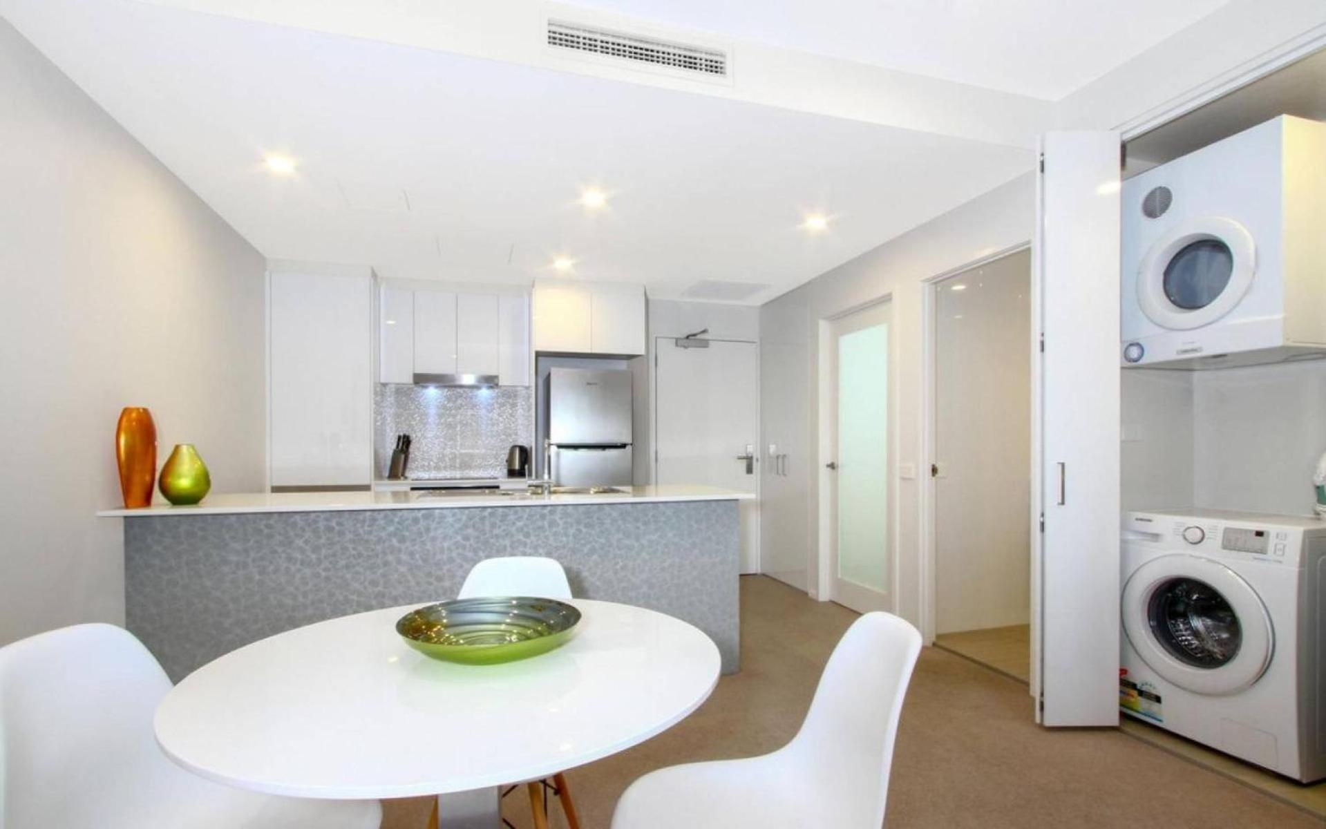 Iq Smart Apartments 704 Braddon Act Canberra Ngoại thất bức ảnh